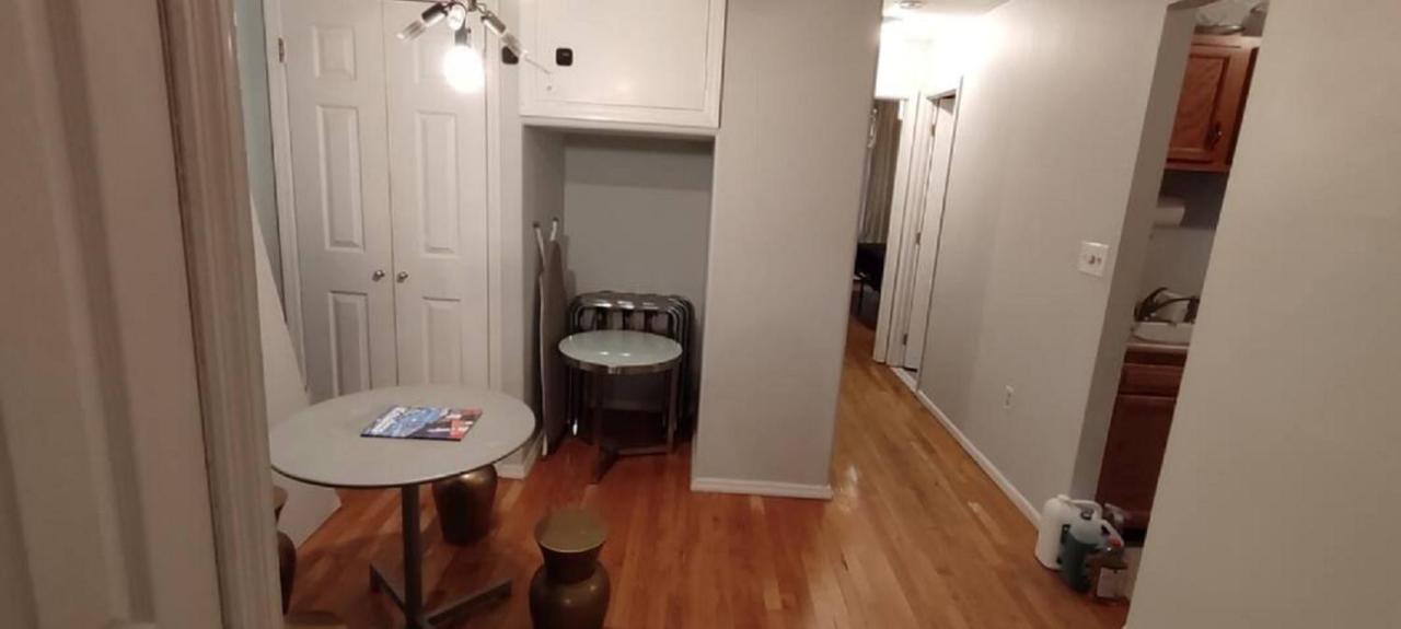 Central & Affordable Williamsburg Small Room นิวยอร์ก ภายนอก รูปภาพ