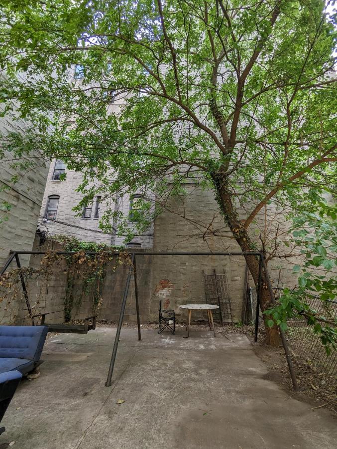 Central & Affordable Williamsburg Small Room นิวยอร์ก ภายนอก รูปภาพ